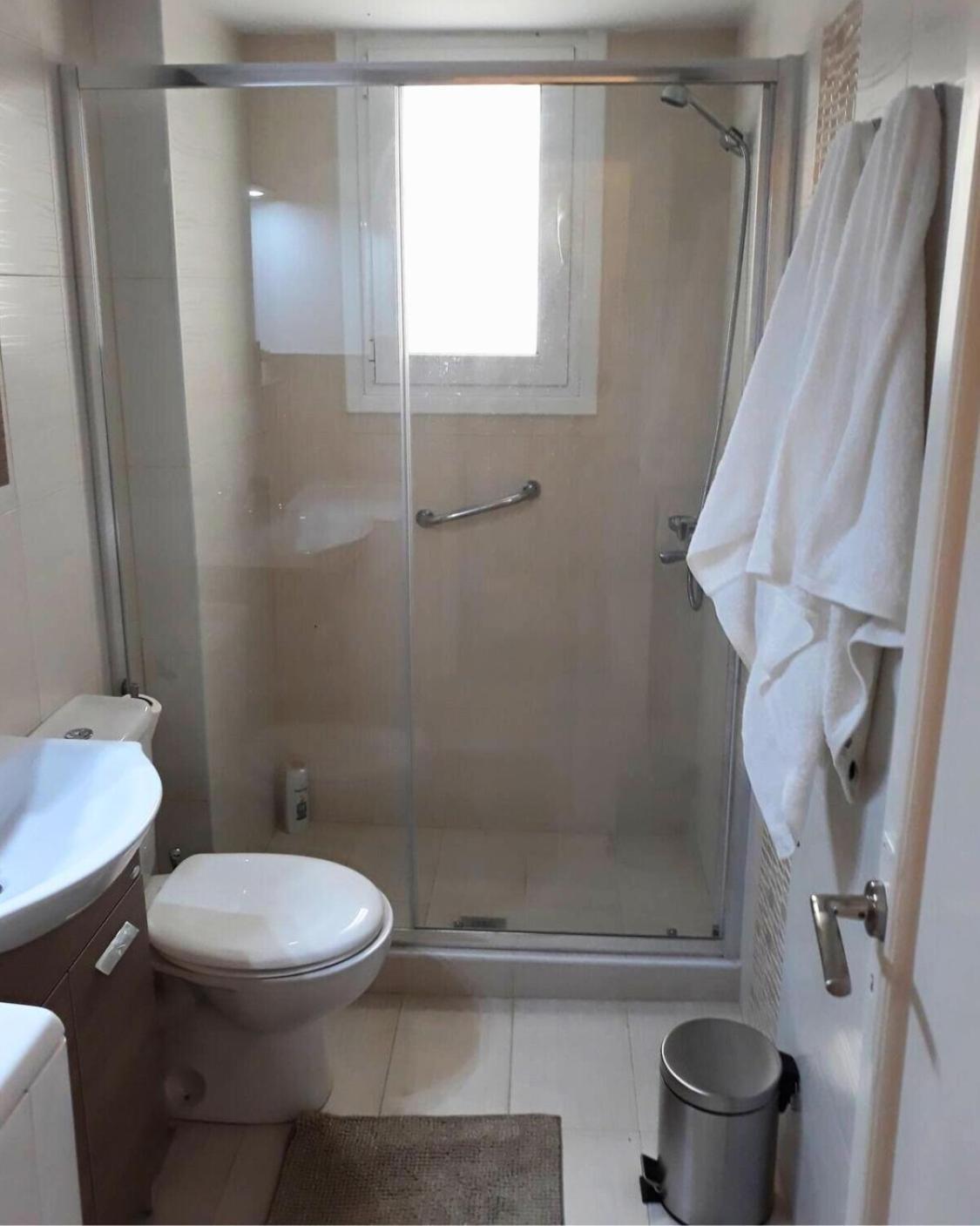 Cozy Apartment For 4 In Kolonaki, Lycabettus Aten Exteriör bild